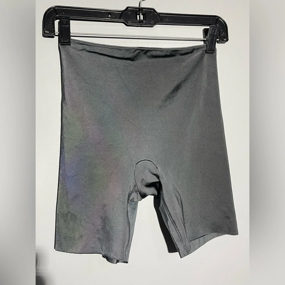 SPANX‎ Charcoal Active Shorts